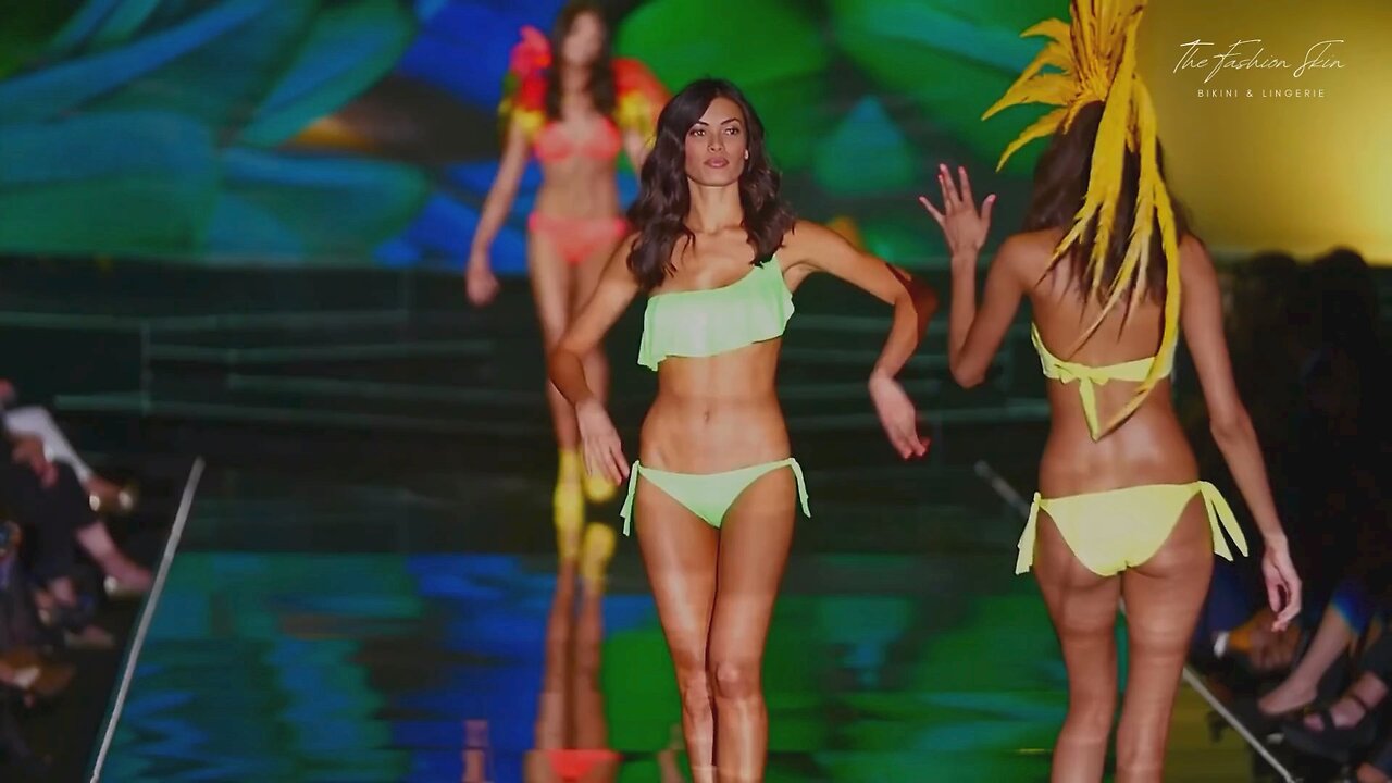 Bikini Fashion - Calzedonia Swimwear - Summer Show 2016