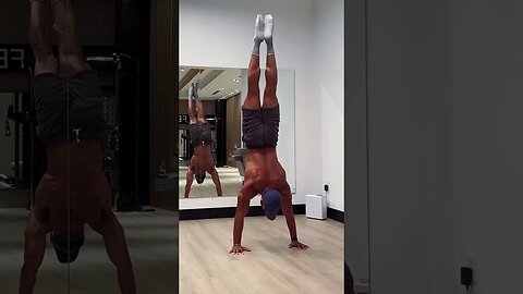 Handstand Push-Ups til Failure🔥 #bodyweightexercise #fitness #workout