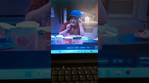 how to get a free hat