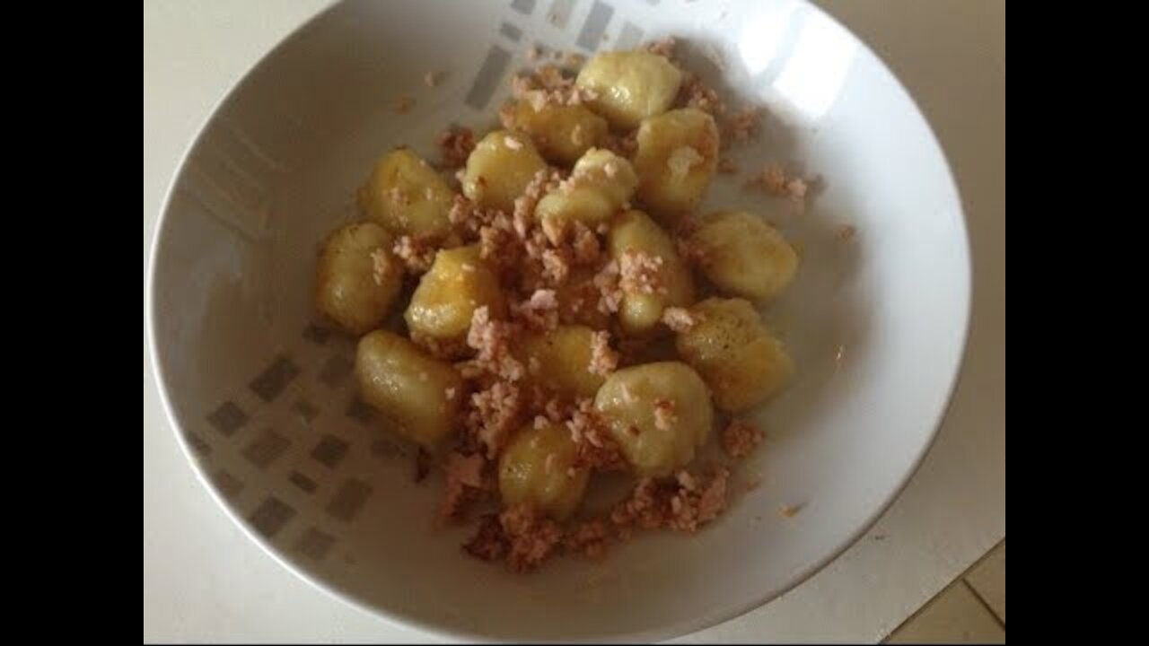 QUICK AND EASY GNOCCHI RECIPE - RECETTE DE GNOCCHI FACILE ET RAPIDE