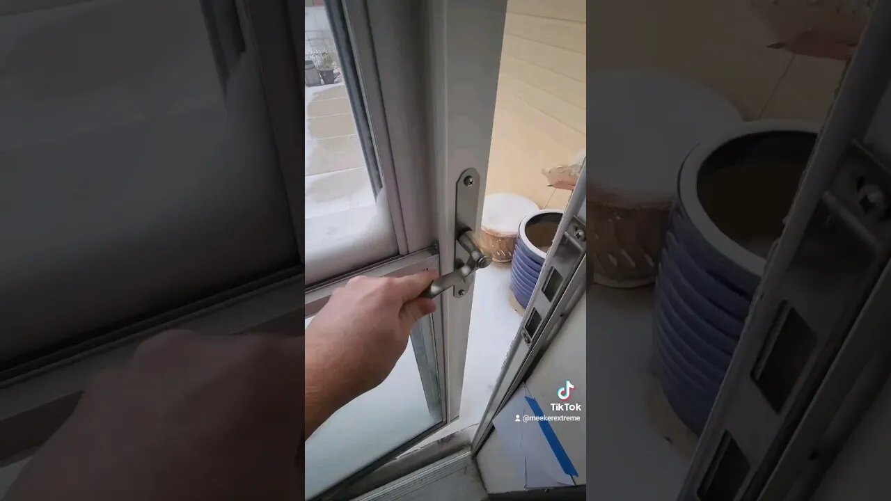 UPS are f'ing morons!