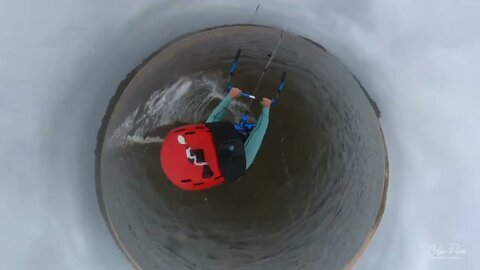 Kiteboarding Mallacoota Lake 6 March 2022 360 video