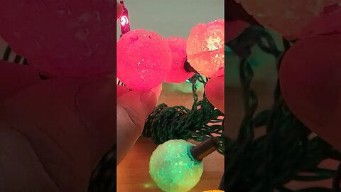 Woolworth Snowball Lights Colours #christmas #lights #woolworth #noma #pifco #vintage #snowball #uk