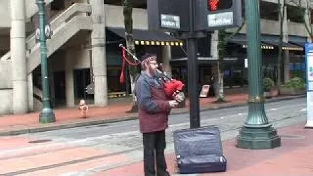 A Registered Portland Sex Offender ' Michael Joseph Flory ' The Bag Piper & Balloon Man