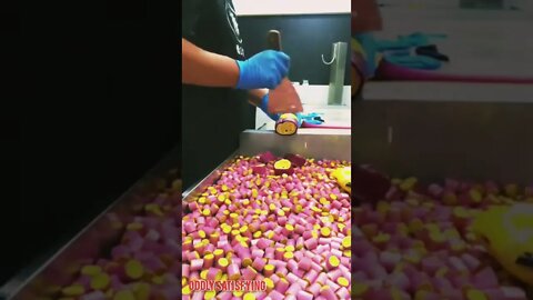 Best Oddly Satisfying Video for Stress Relief #Shorts #oddlysatisfying #relaxing #asmr(2)
