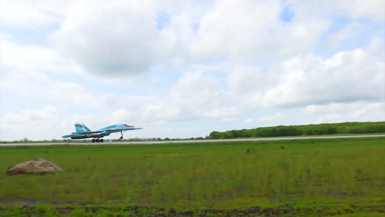 Su-34 combat mission to destroy AFU military infrastructure