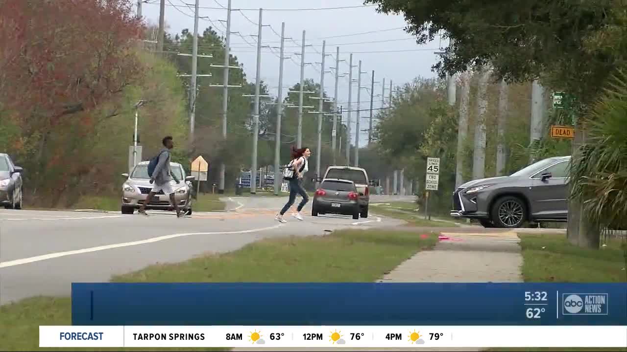 Florida senator asking state for millions in new sidewalks to protect kids walking to school