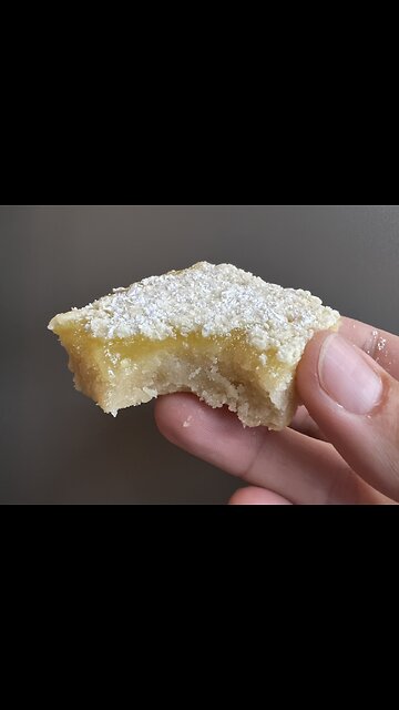 Delicious & Mouth-Watering Lemon Bars