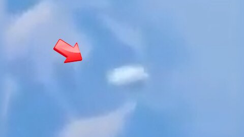 Disk-shaped UFOs seen from aircraft windows [Space]