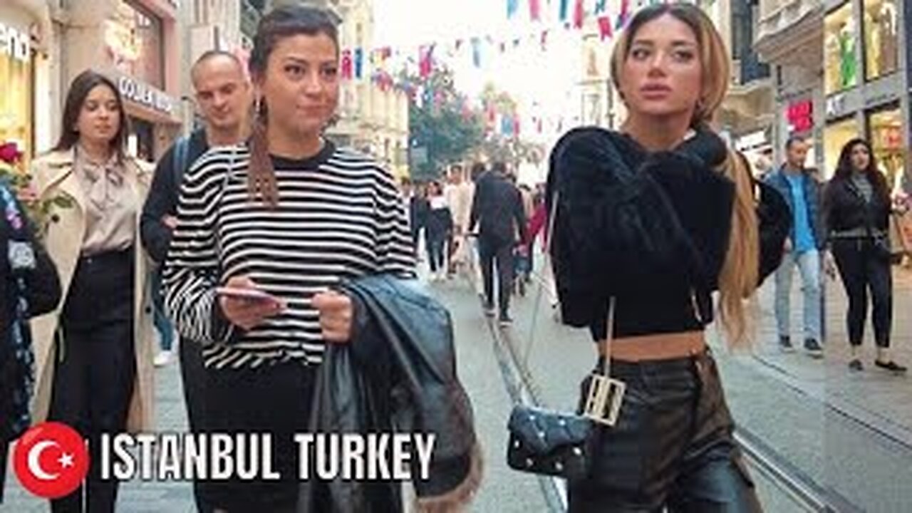 ISTANBUL'S STUNNING LADIES! 🇹🇷