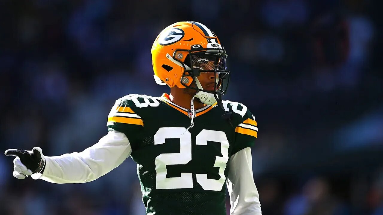 Bills' Stefon Diggs talks trash to Packers' Jaire Alexander running out of tunnel before game