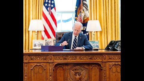 Biden Weighs Suspending Gas Taxes as Long as Russia's War Lasts