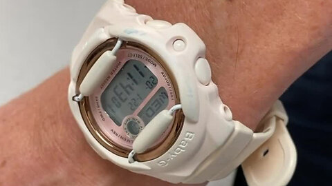 Tests find E. coli, staph bacteria on wristwatches