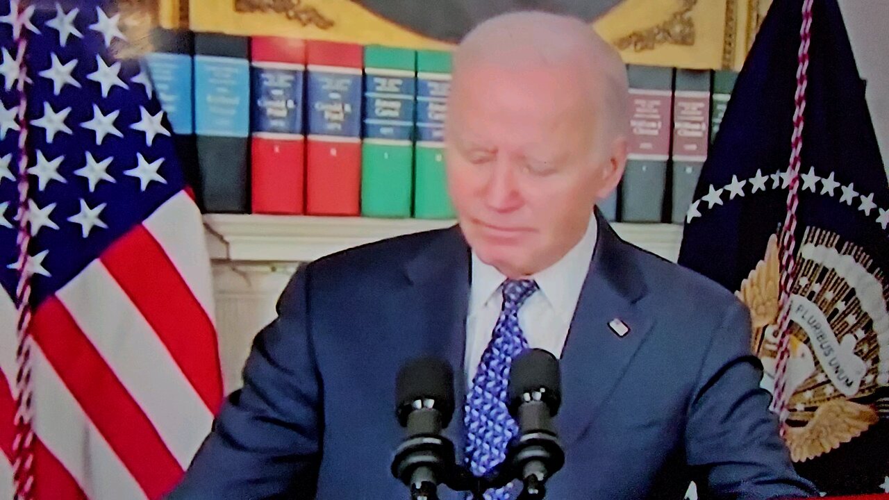 Feeble Biden....?