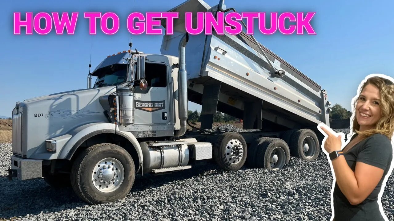 THE 5 BEST WAYS TO GET A TRUCK AND TRAILER DUMP TRUCK UNSTUCK