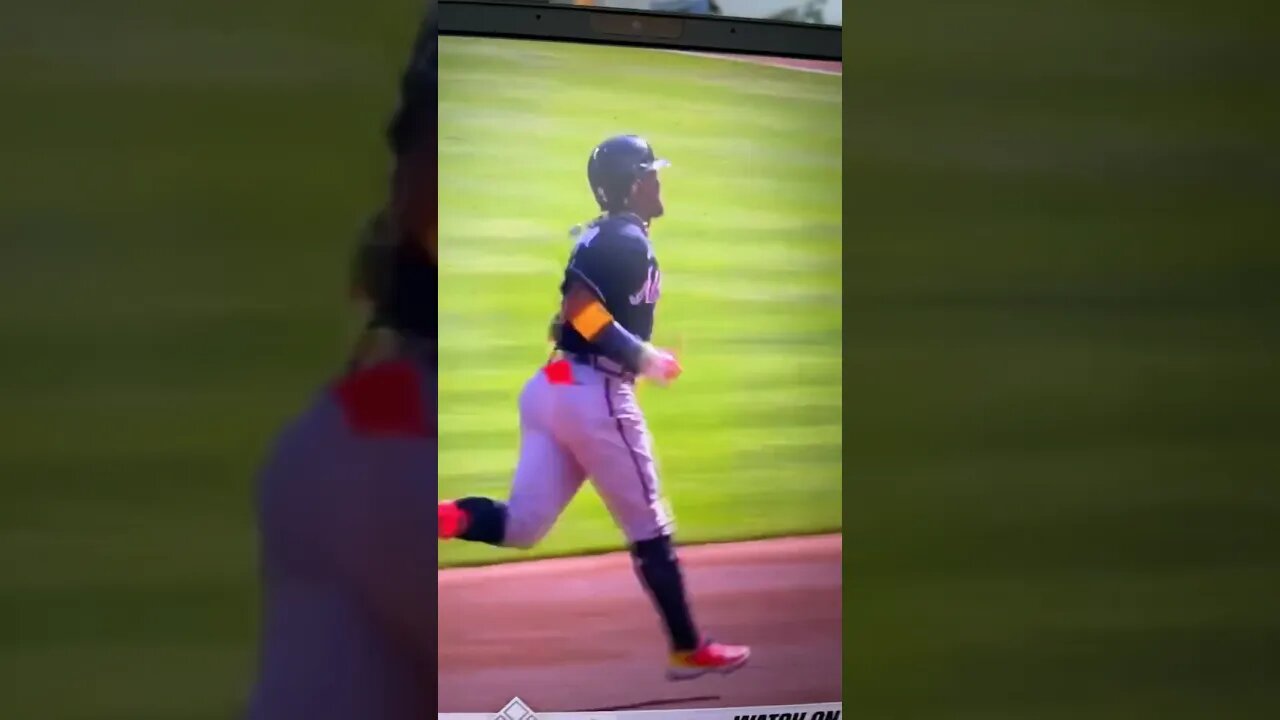 Ronald Acuna Jr and Matt Olson put the Braves up 2-0 to lead off the game with back to back homeruns