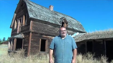 Visiting ! an ! Abandoned ! log ! Cabin Homestead