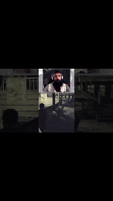 Don’t go up when being chased !! | the evil within