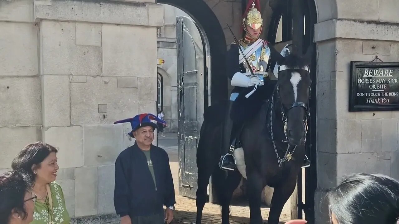 Don't scare the horse with that #horseguardsparade