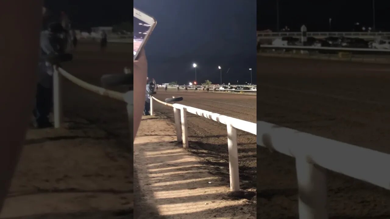 Down the back stretch!!!! #horseracing #horse #newmexico #triplecrown