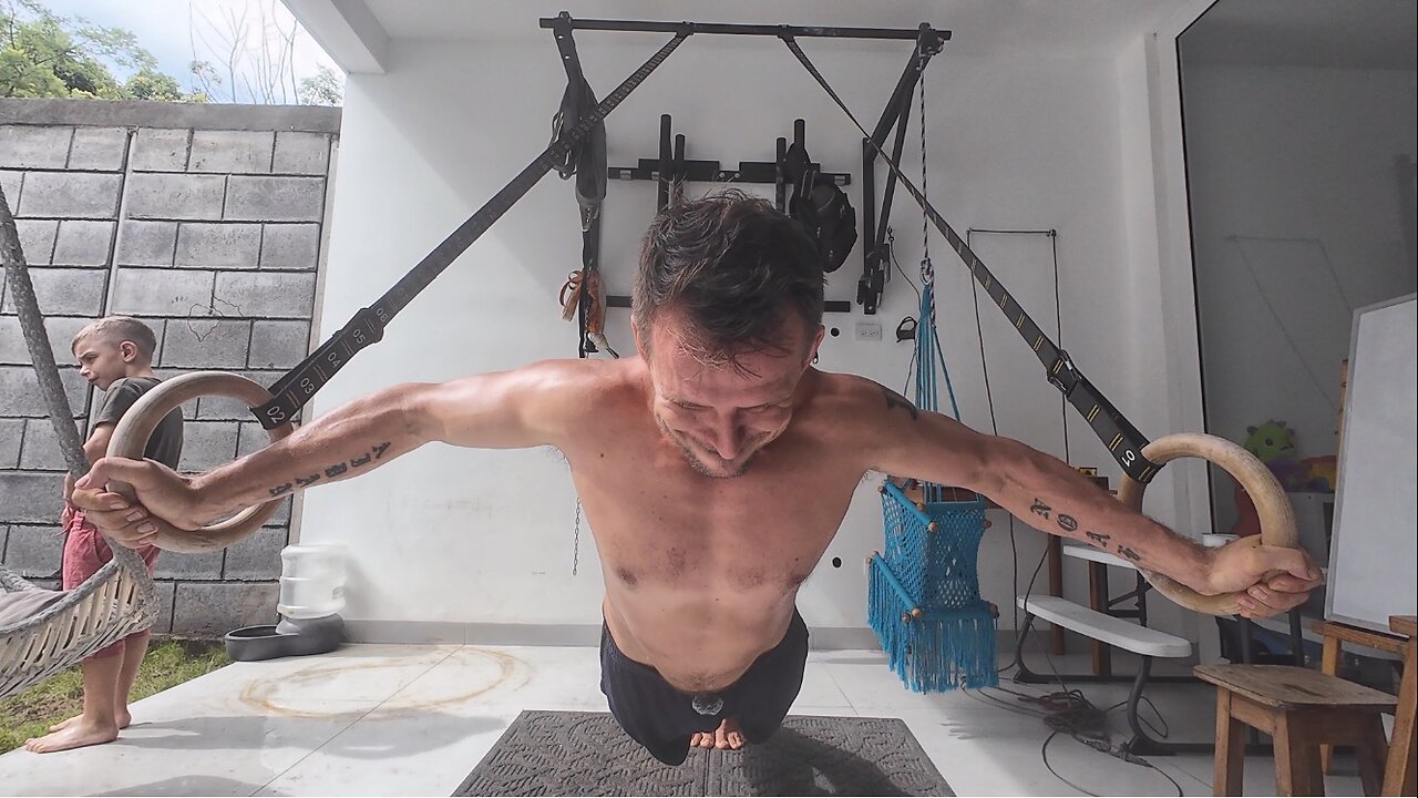 Father Workout in Nicaragua - Cut Day 152 - Chest & Triceps - Ring Calisthenics Focused Week