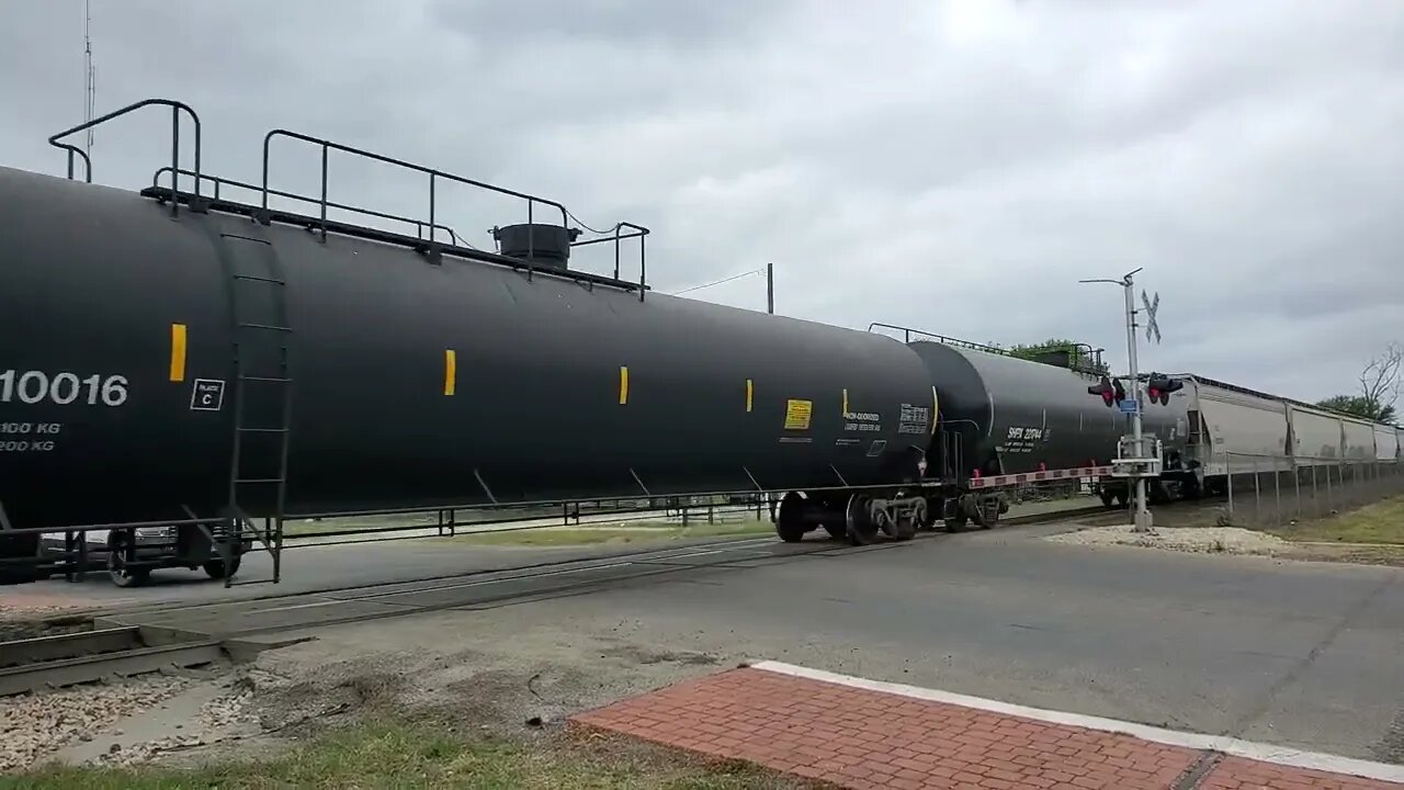 Railfanning in Luling, Texas.