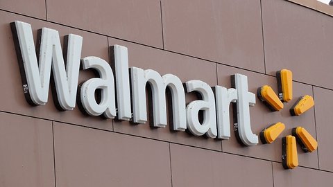 Walmart Sued For Alleged Pregnancy Discrimination