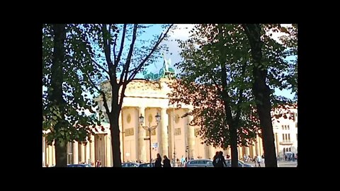 Am Brandenburger Tor