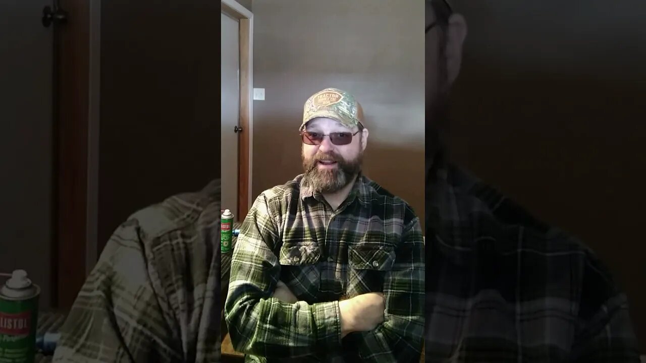 What's the Difference Between these Revolvers? #shorts