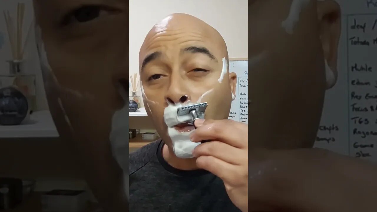 ASMR shave THE UNFORGIVEN by AREFFA, bear tallow base💈🔊🪒🧼#asmr #shavingproducts #wetshaving #shaving