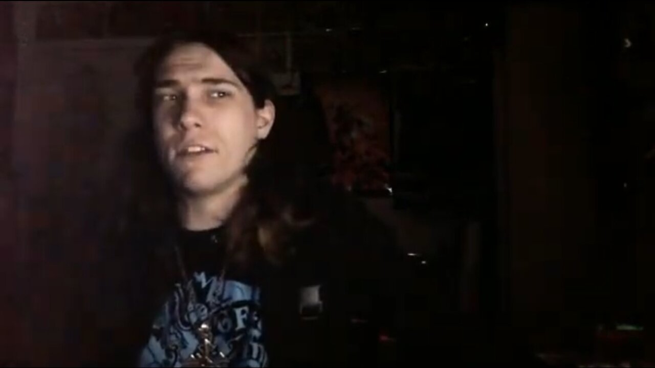"I'M A PROFESSIONAL VICTIM SO DONATE TO ME" I'm just done with that shit.