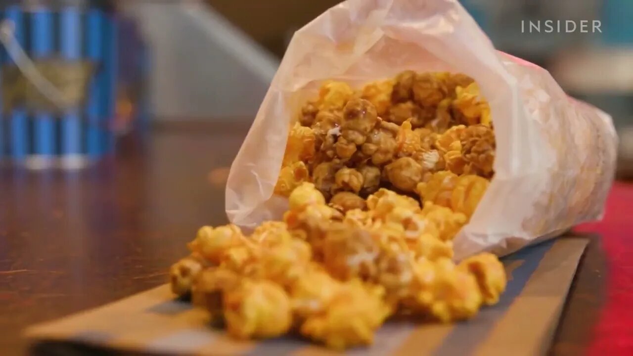 Garrett's Makes Chicago's Most Iconic Popcorn Legendary Eats 1