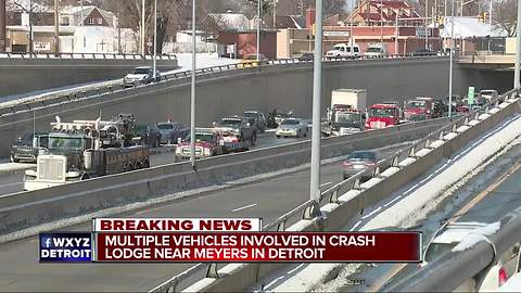 18 vehicles involved in crash on M-10 in Detroit