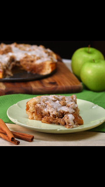 Deep Dish Apple Pizza [GMG Originals]