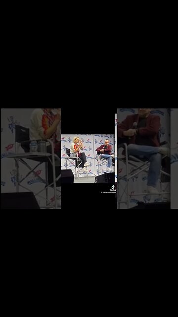 🎄 #JODIEWHITTAKER #THIRTEENTHDOCTOR #GALAXYCON #GALAXYCON2022 #GALAXYCONCOLUMBUS #SUBSCRIBE #SHORTS