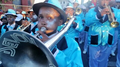 SOUTH AFRICA - Cape Town - Cape Town Street Parade (Video) (7fn)