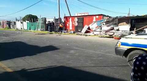SOUTH AFRICA - Cape Town - Khayelitsha accident (Video) (qLP)