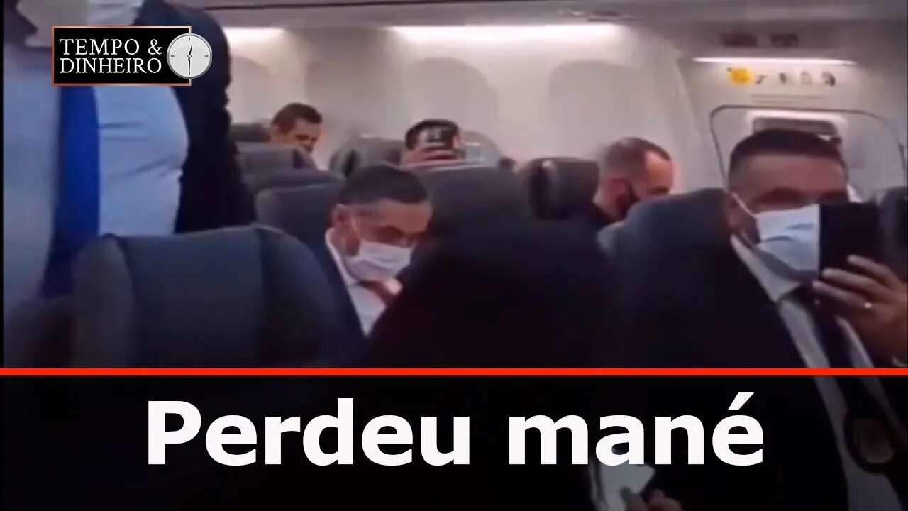 Ministro Barroso é confrontado por passageira de avião. " Perdeu mané"