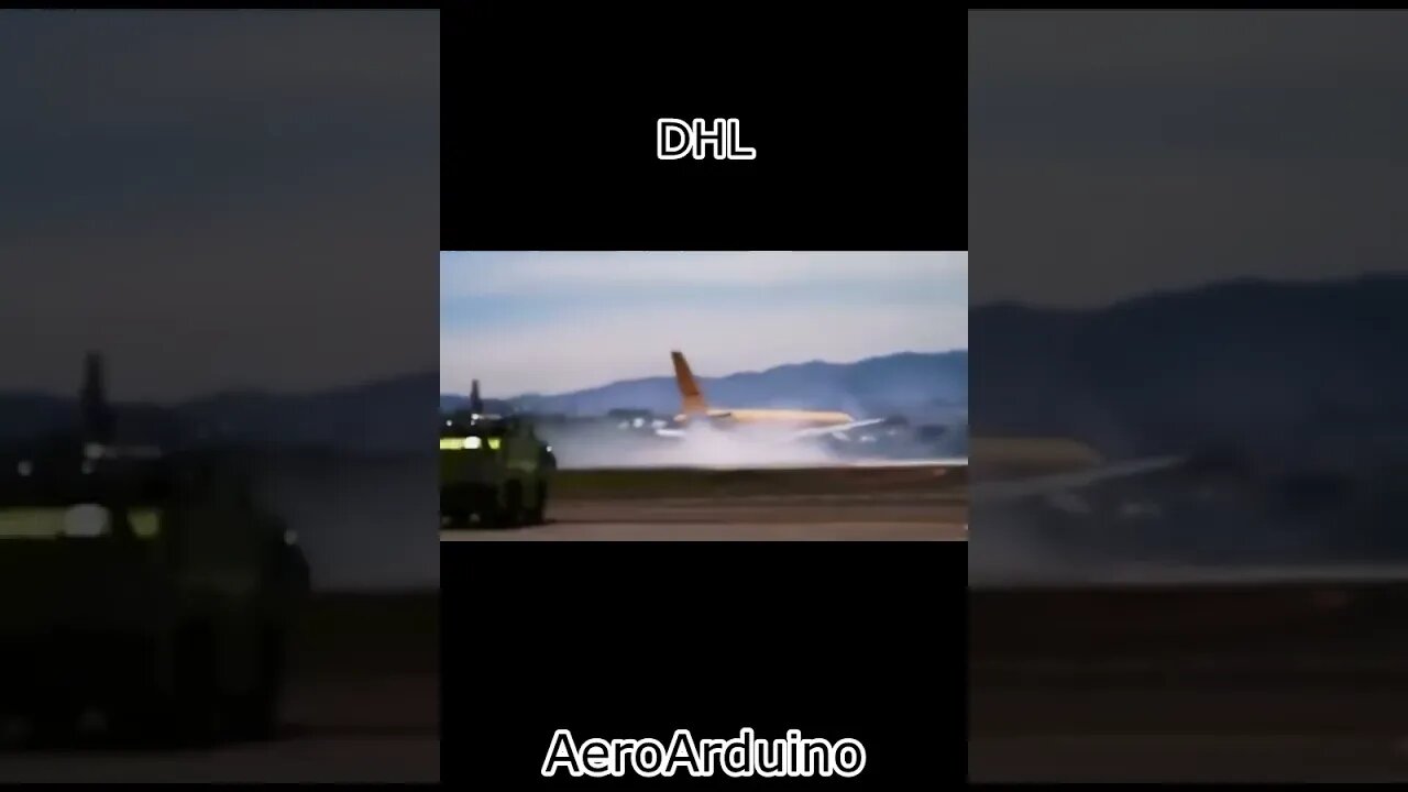 Watch DHL #B757 Skid And Crashes In Half #Aviation #Fly #AeroArduino