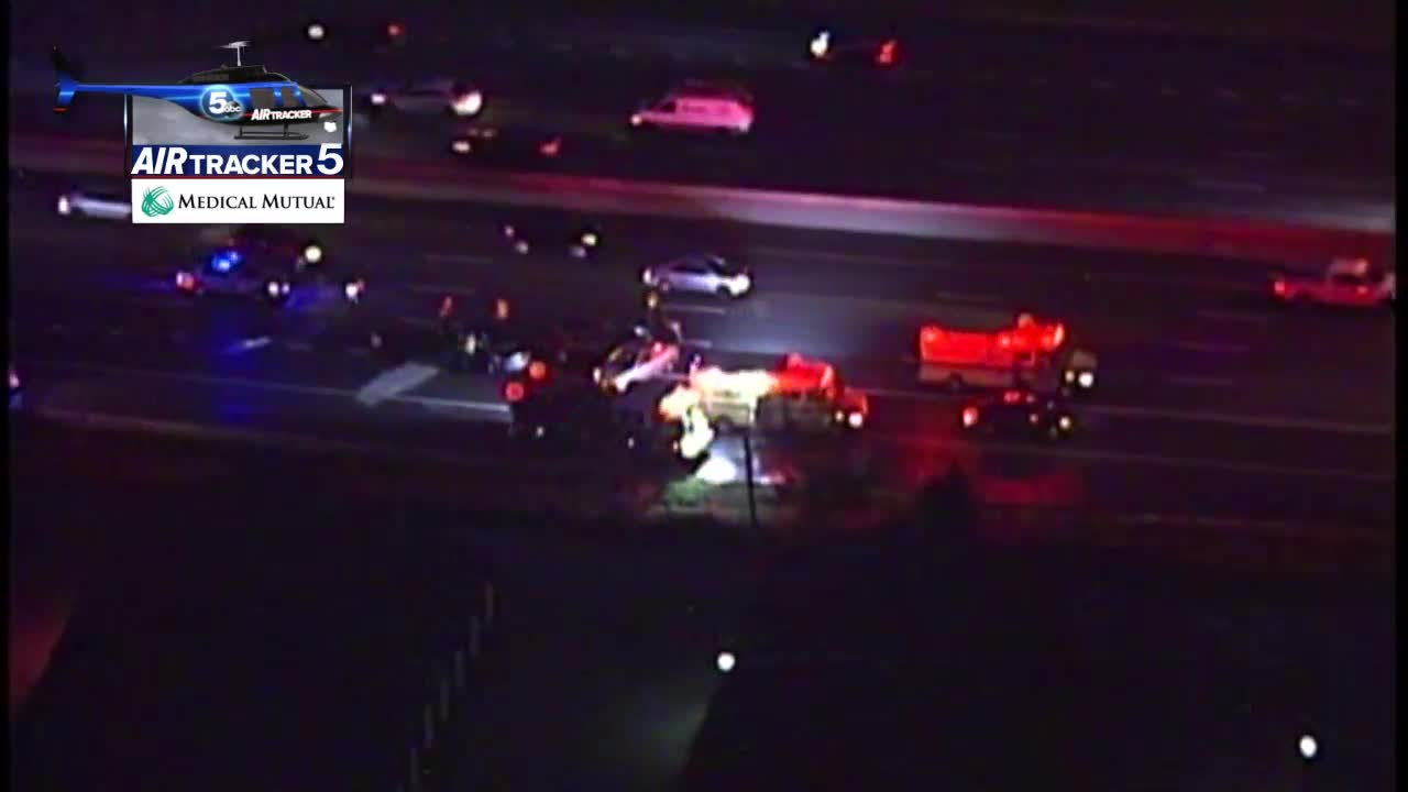 Multi-vehicle crash on I-480 westbound near Ridge Road closes right lanes