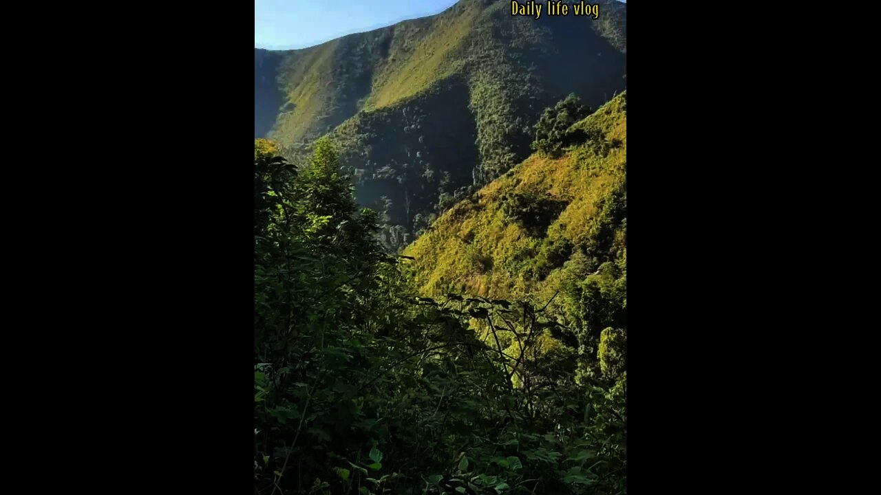 My hometown's mountains and hills are so high