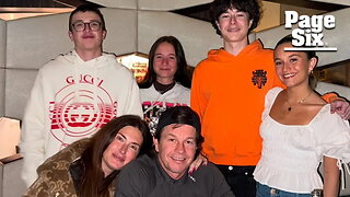 Mark Wahlberg and Rhea Durham share rare family photo with all 4 kids on Thanksgiving