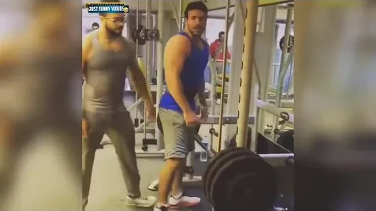 The Stupidest People Who Go To The Gym After New Years