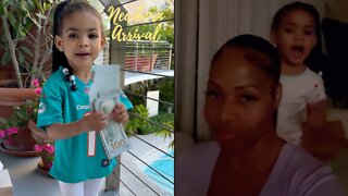 Yung Miami's Daughter Summer Styles Grandma's Hair With A Book! 💁🏾‍♀️