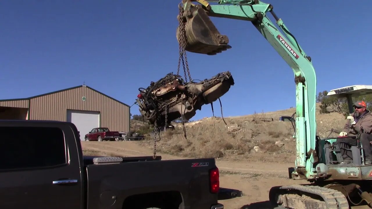 Yanmar YB 451 Excavator Lifting Engine