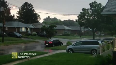 Sheets of rain and rumbles of thunder in Toronto neighbourhood