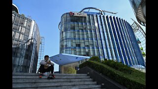 Expert: CCP Will Let Evergrande Default