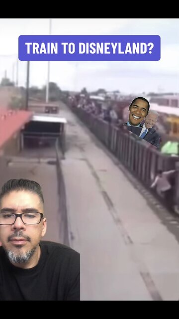 Train of migrants headed to America!