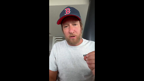 SUPER MUST-WATCH - SPEAKING TRUTH TO IDIOTS: Dave Portnoy on Kamala Harris - "Stop gaslighting!"