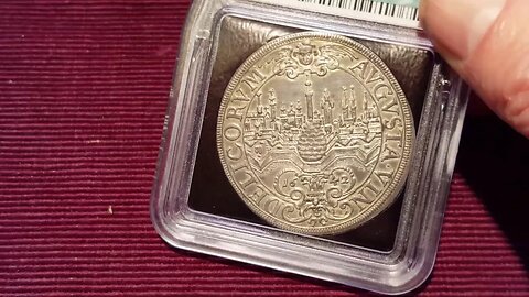 1642 Augsburg German States Silver Coin: Ferdinand III (in burp mode)